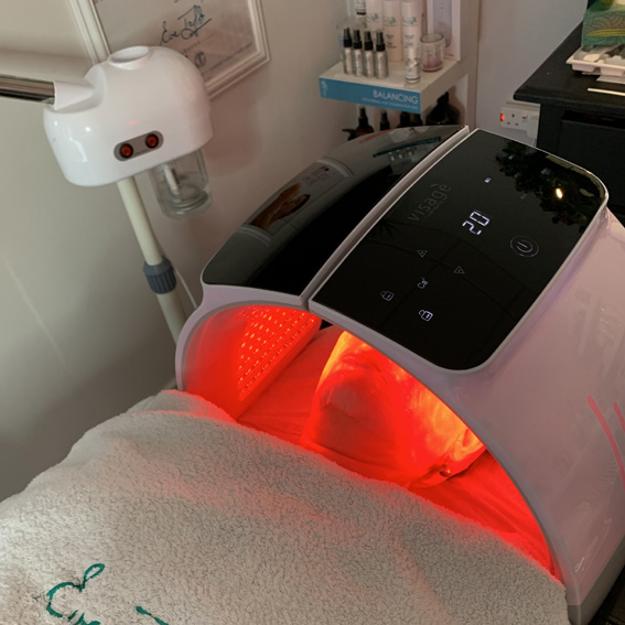 AK Beauty Light-Therapy